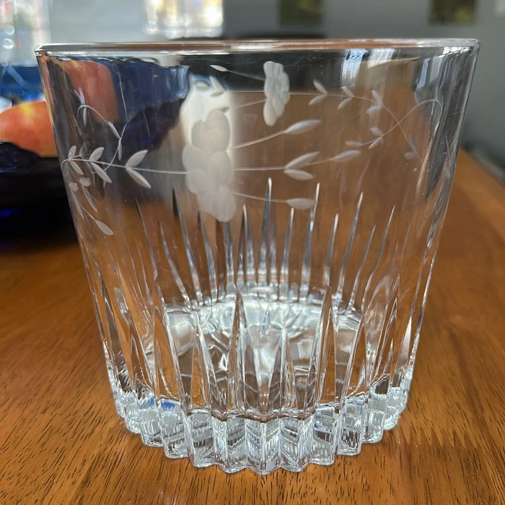 Princess House vintage ice bucket, heritage pattern. Heavy duty.